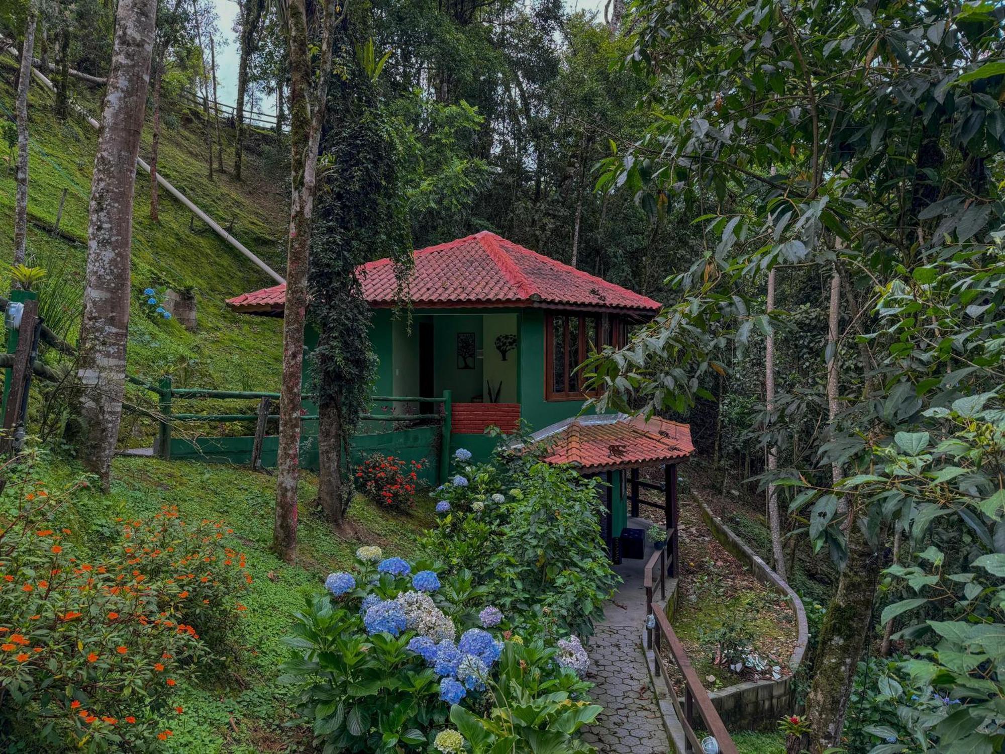 Pousada Recanto Do Escorrega Visconde De Maua Exterior photo